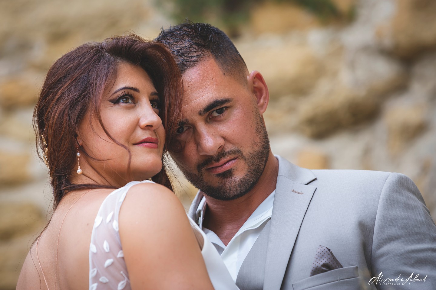 Photo portraits de couple : mariage d'Emmanuelle et Jonathan 📸
#mariage #mariages #mariageenprovence #wedding #weddingdress #robemariage
#robedemariee #futurmariee #lovers #coiffuremariage #bijouxmariage #bride #weddingjewels #photocouple #photographemariage #couple #amour #photomariage #amoureux #shootingphoto #instalove #weddingphotography #shootingmariage #seancephotomariage #weddingphotographer #weddingphotoinspiration #studiodysphanie
#studiodysphaniephotographie #aillaudalexandrephotographe
